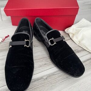 Mens Ferragamo Velvet loafers 10.5 D, authentic excellent condition